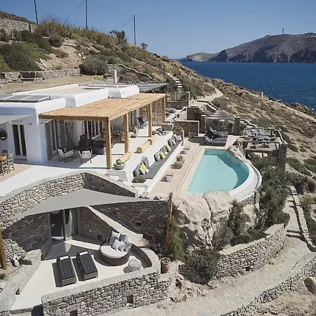 Luxurious In Serene Atmosphere Villa